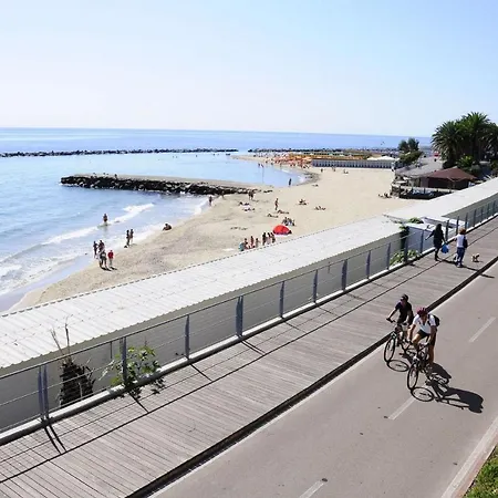 Appartement Savoia Bach 0-13 San Remo